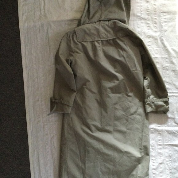 London Fog weather ware trench coat beige 8p pre-loved long coat with hoody - Picture 6 of 7